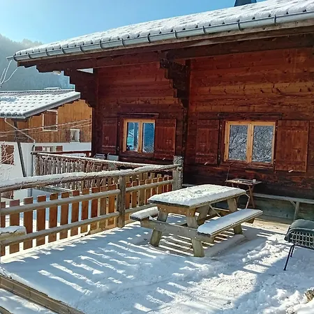 샬레 Savoyard Nest With Mont Blanc View